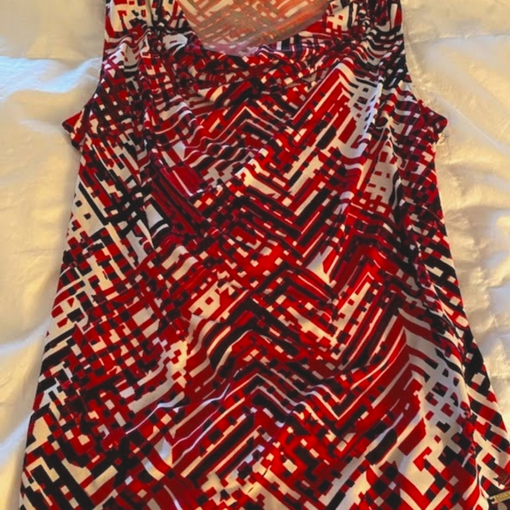 Calvin Klein Red and Black Geometric Print Sleeveless Blouse L